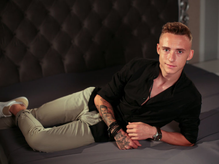 BryanRivas's Profil - Bild n°0