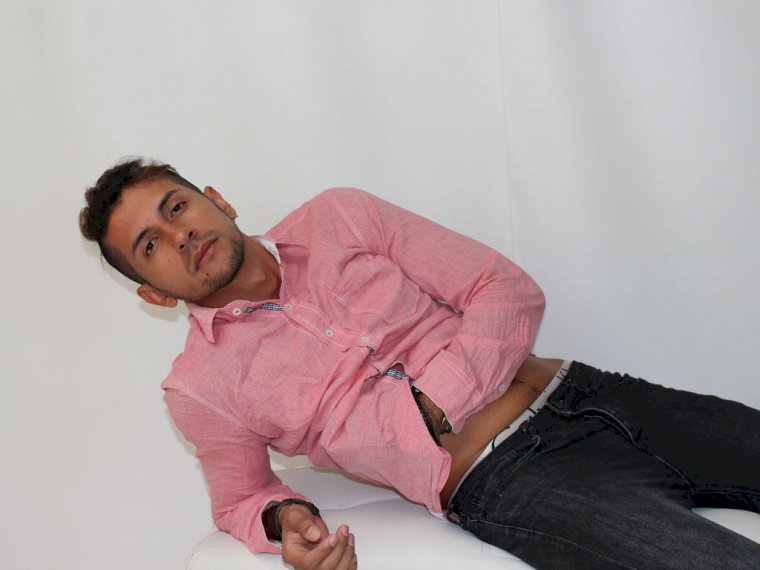 BuckSteelbone's profile - Image n°0