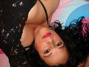 BustyLatinx's Sexcam