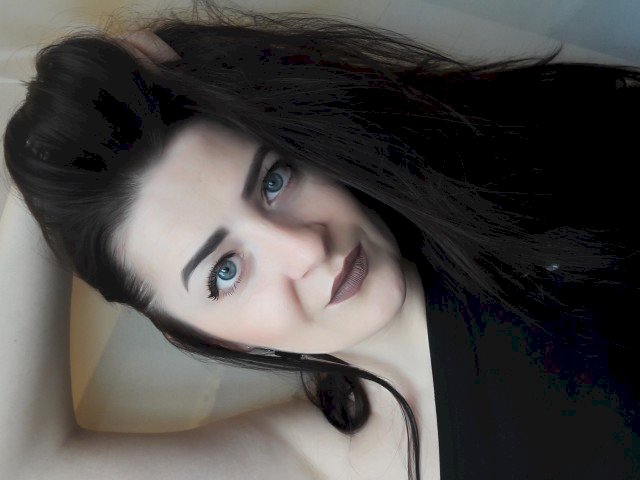 BeMySlaveNr1's profile - Image n°3