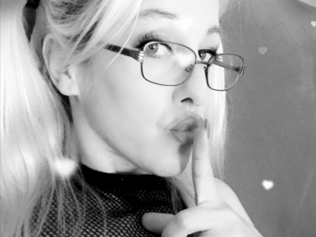 blondyruby's profile - Image n°0