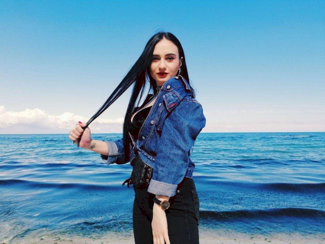BellaSwan's profile - Image n°0