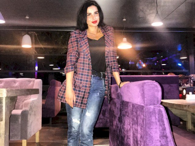 Perfil con Brunettehot1 - Imagen  n°5