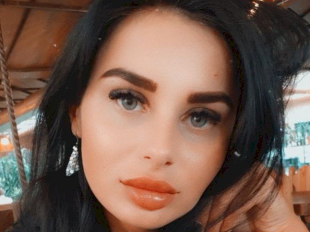 Perfil con Brunettehot1 - Imagen  n°7