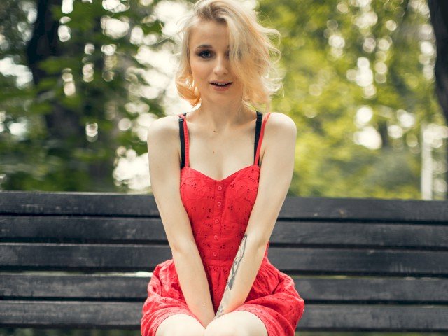 bawdytrina's profile - Image n°0