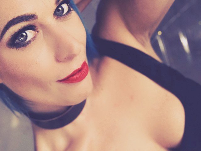 BonnieBlowie's profile - Image n°3