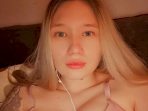 Blonde78's Sexcam