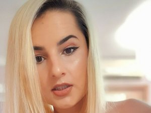 BlondBabe88's Sexcam