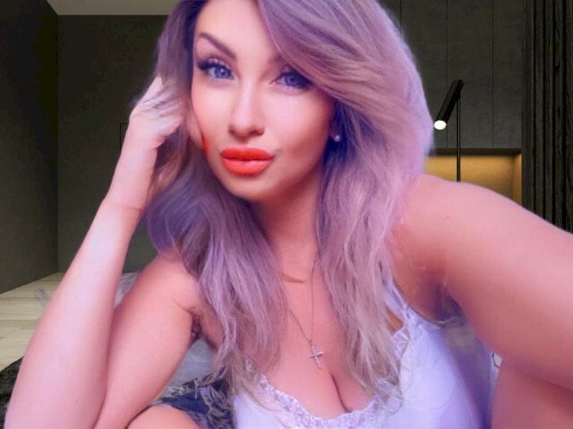 BestLena's profile - Image n°3