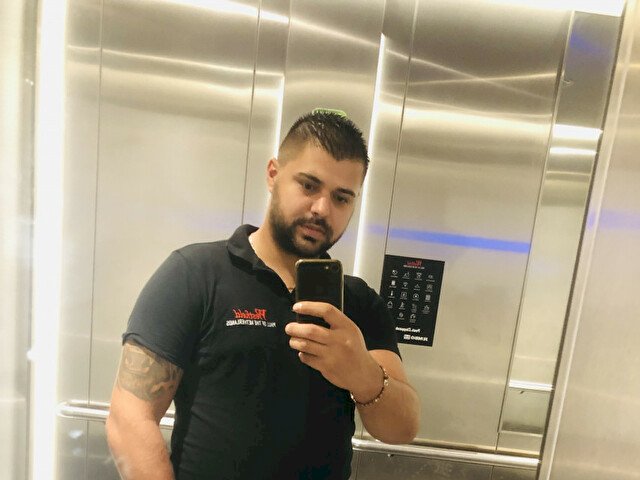 Bangbang's profile - Image n°0