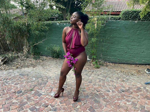 BLACKDOLL's profile - Image n°0