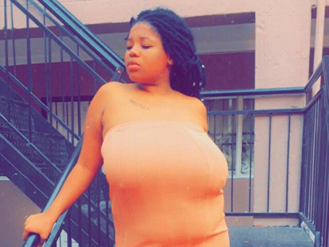 BUSTYBOOB30's profile - Image n°1