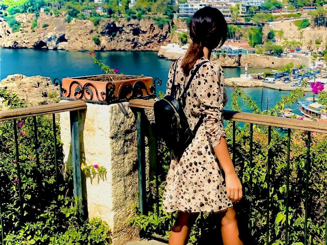 brunette27's profile - Image n°0