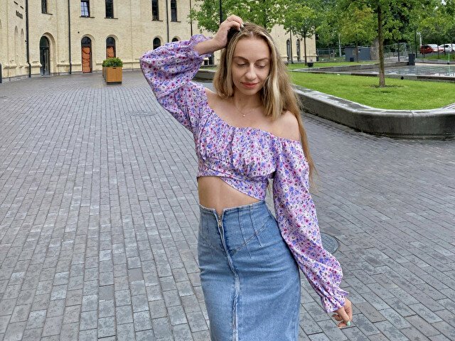 Perfil con BigLips - Imagen  n°6