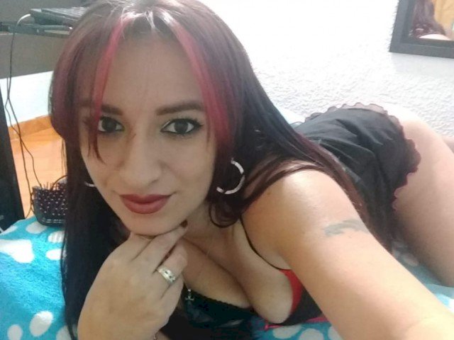 CarolaineSex's profile - Image n°2