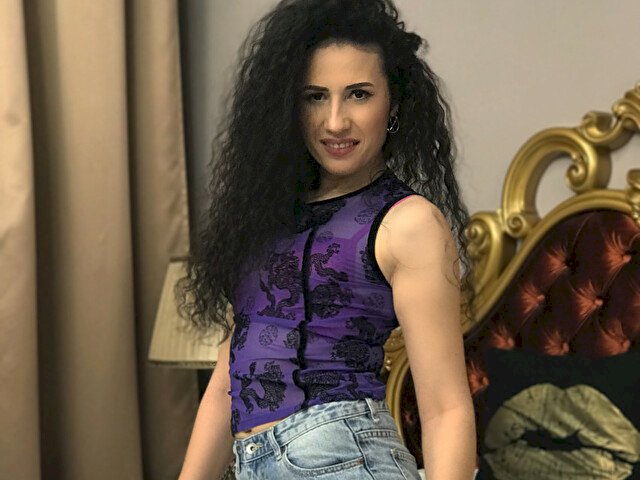 Profil de CurlySonia - Photo n°2
