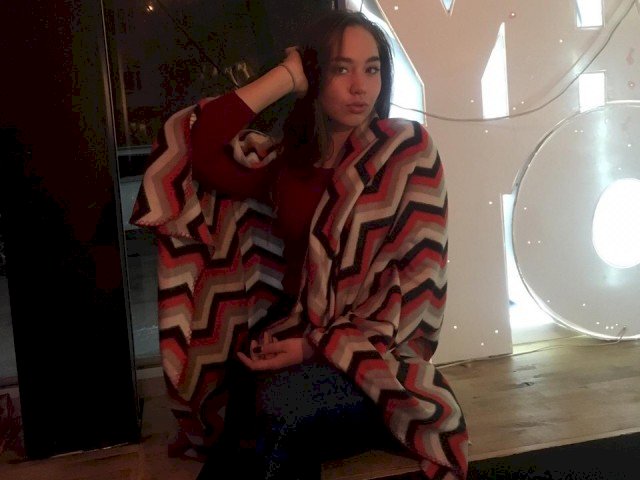 Claire151's profile - Image n°1