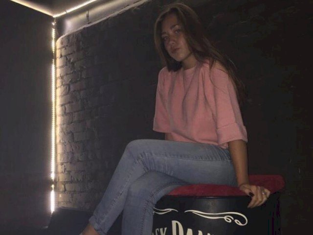 Claire151's profile - Image n°4
