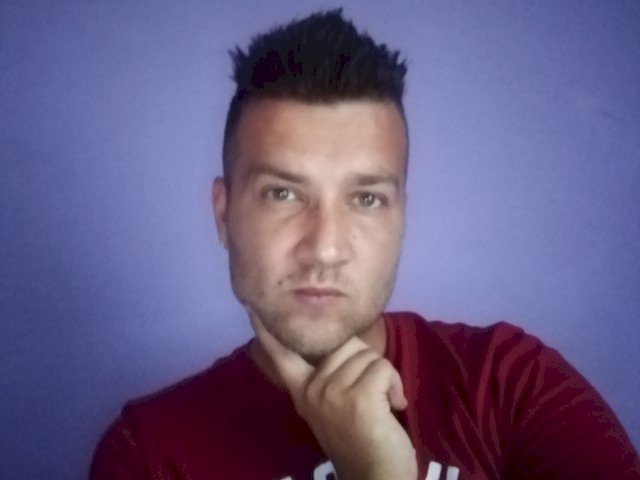 Coolr01's profile - Image n°0