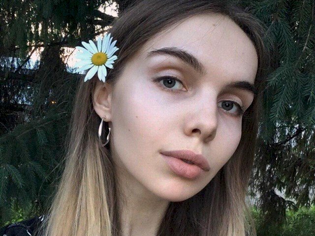 ChristinaSi's profile - Image n°2