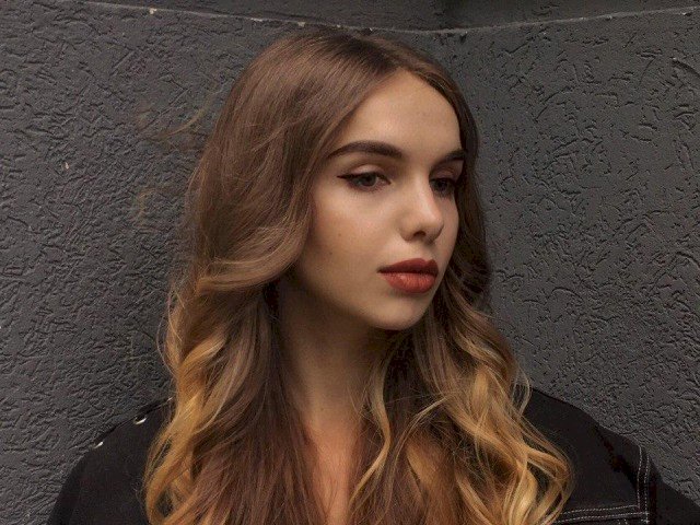 ChristinaSi's profile - Image n°3