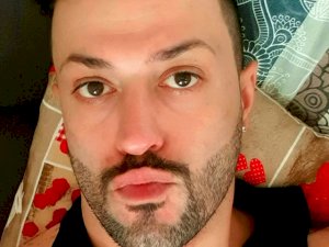Profil de Cazzo69