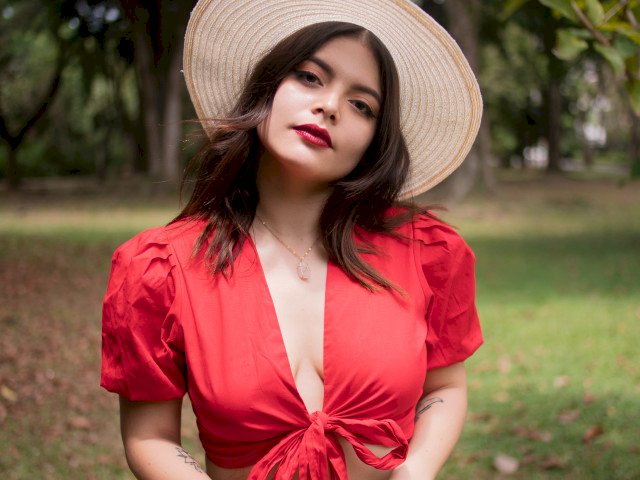 CamilleGrant's profile - Image n°3