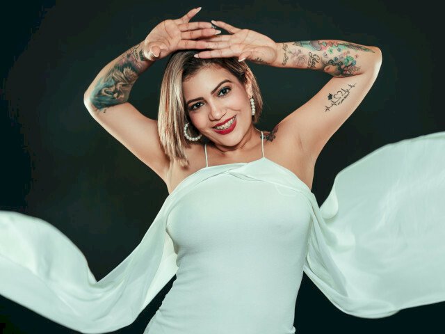 CarinaBurns's profile - Image n°0