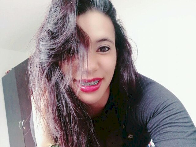 CAROLINECUTE's profile - Image n°0