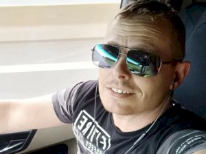 Chris25130's Sexcam