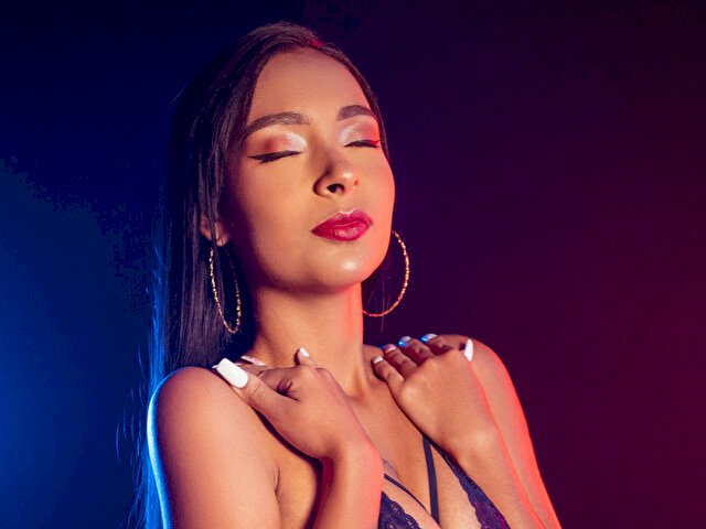 CarinaViera's profile - Image n°1