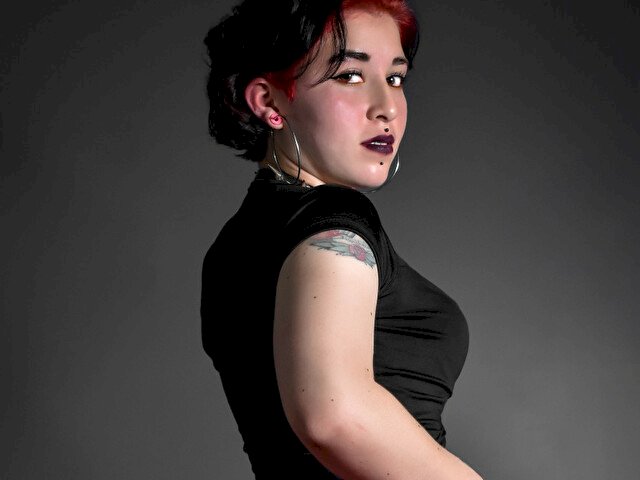 ChloeNorwood's profile - Image n°1