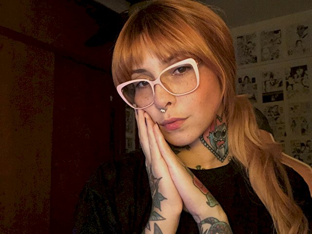 Profil de cherrybomb - Photo n°2