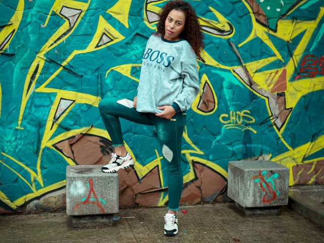 CarlaDiaz's profiel - Afbeelding n°51