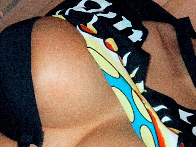 Curvyhooot's profile - Image n°1