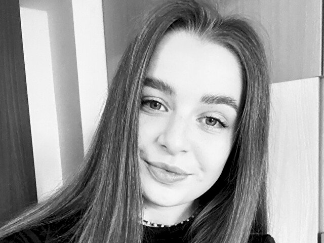 CarlieLove's profile - Image n°0