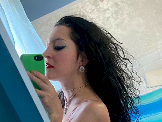 cry's profiel - Afbeelding n°6