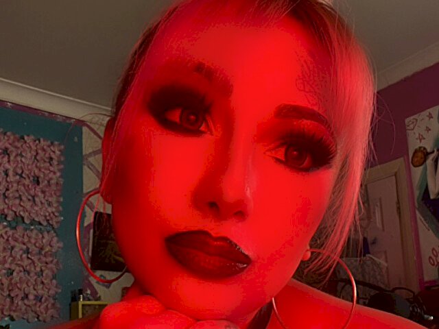 Curvylicious's profiel - Afbeelding n°10