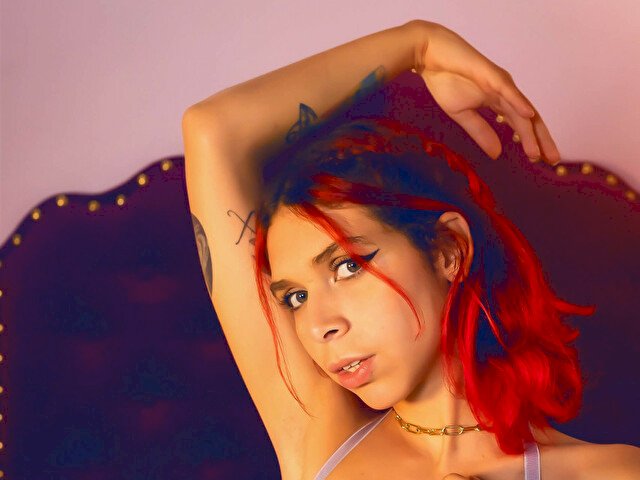 cherryadams's profile - Image n°1
