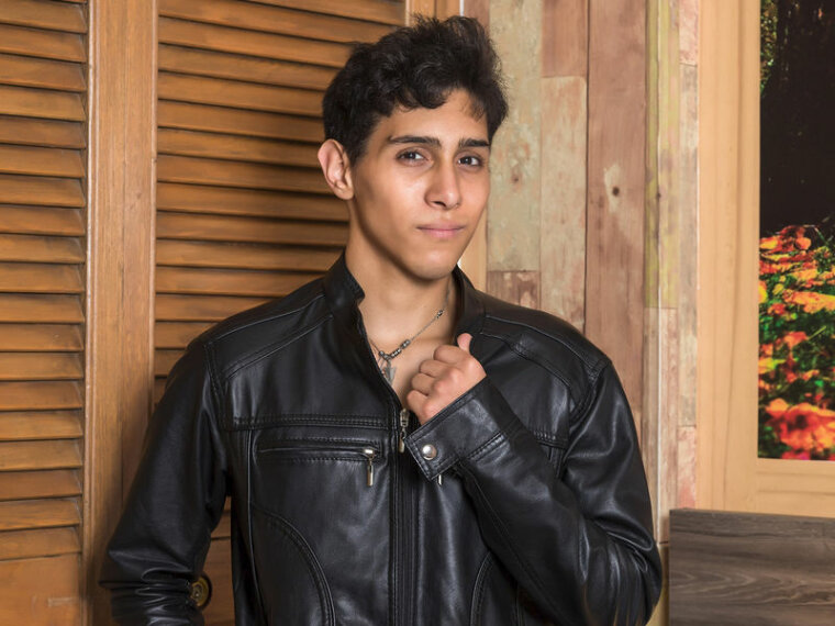 calvinjob's profile - Image n°0
