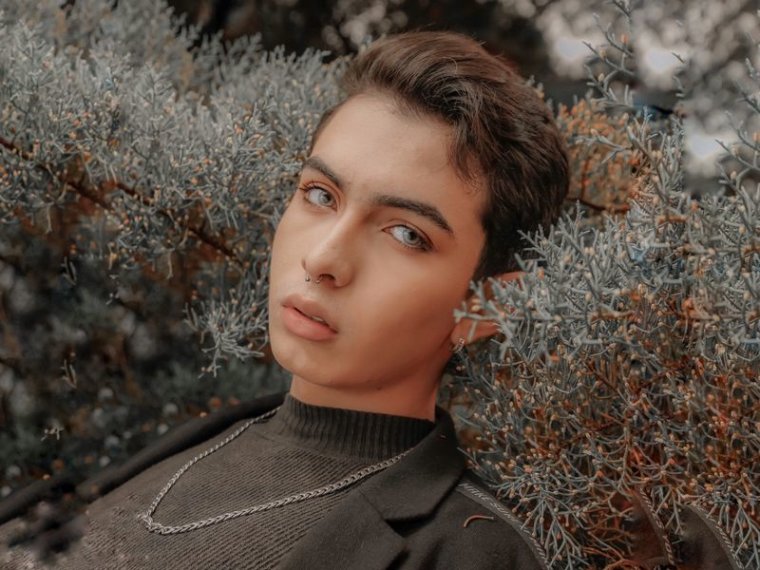 CameronRoses's profile - Image n°0