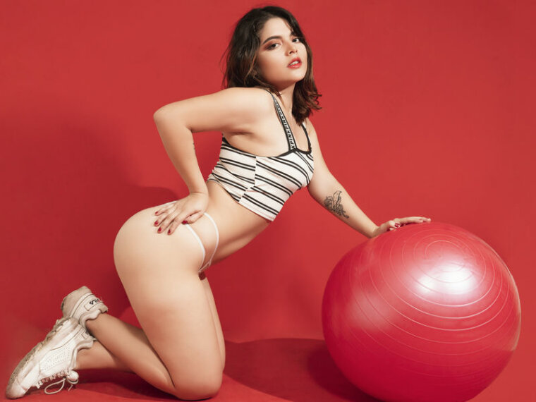 CamilleGrant's profile - Image n°0