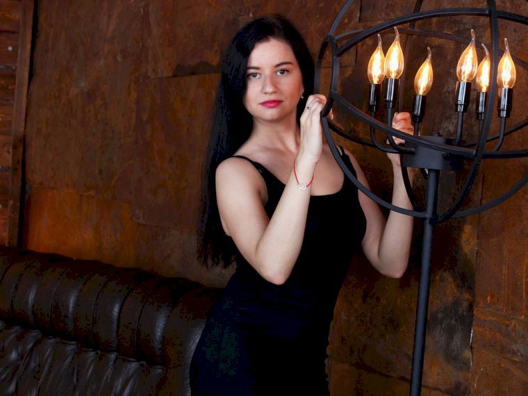 CandiceHoney's profile - Image n°1