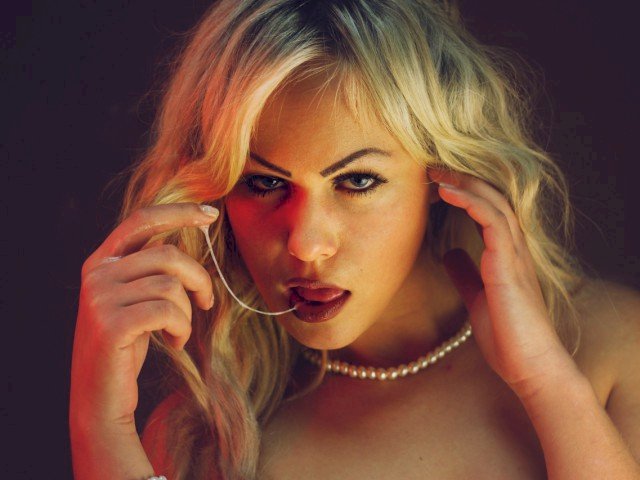Caramel23's profile - Image n°1