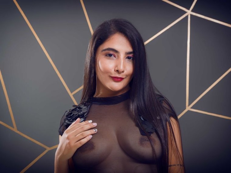 CarlyCain's profile - Image n°0
