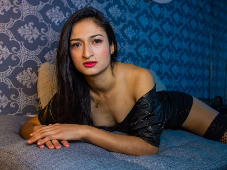 CarolBestone's profile - Image n°0