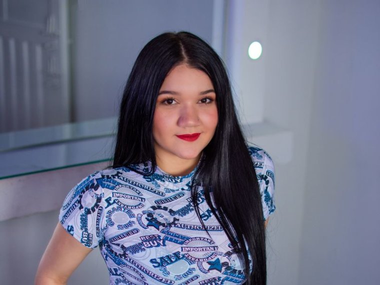 CarolineArias's profile - Image n°0