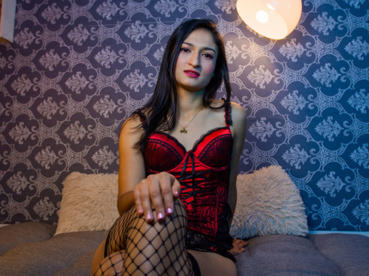 CarolMartinez's profile - Image n°0