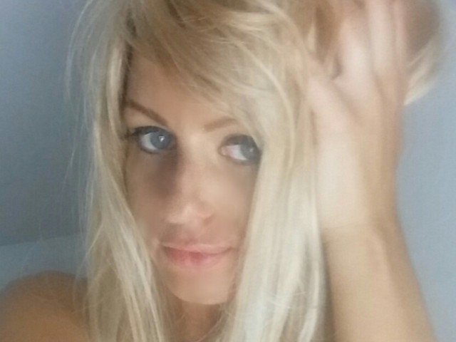 Caroolina's profile - Image n°0