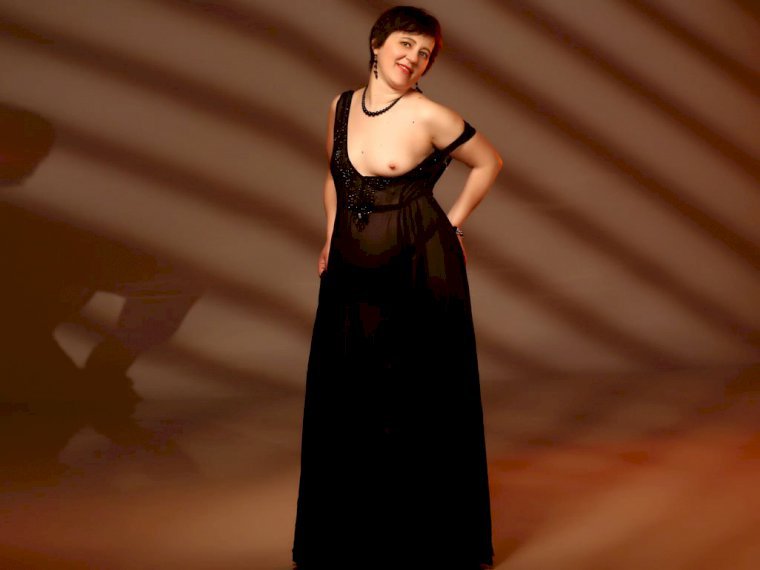 CatherineMoss's profile - Image n°1